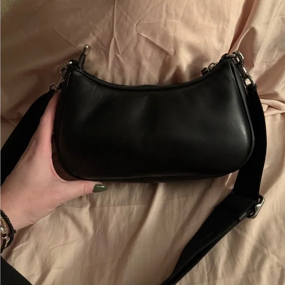 Coach puffy crossbody purse - Picture 2 of 8